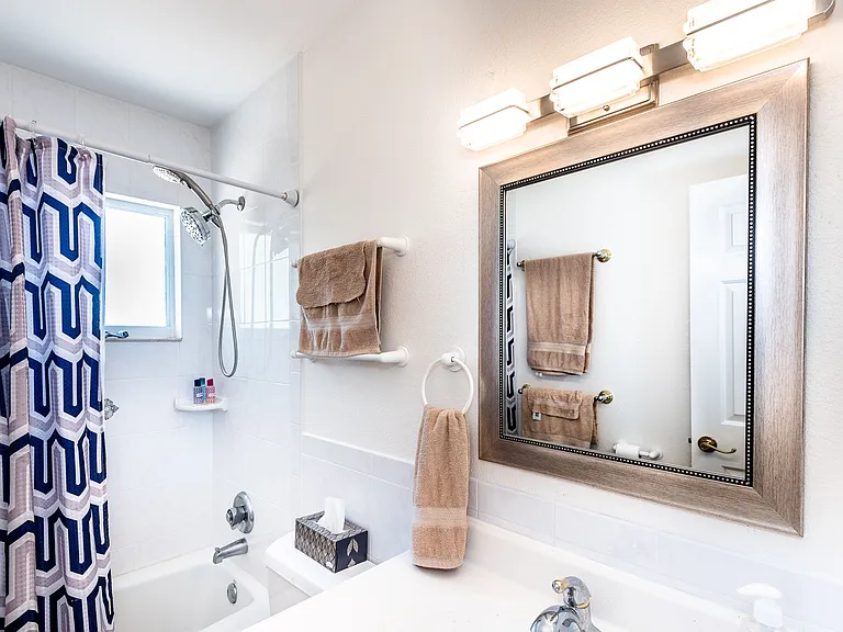 129 Cousley Dr — Photo 33