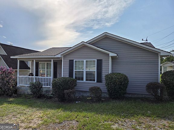 5th image of 73/75/77 Roydon Dr