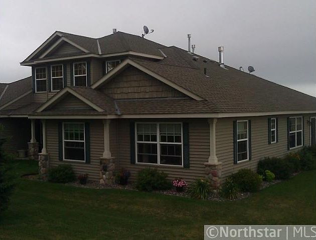 1st image of 914 Fairfield Pl NE