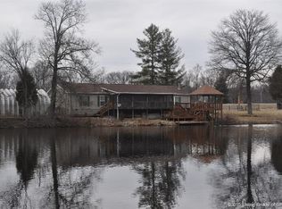 7986 E Tank Pond Rd, Nabb, IN 47147