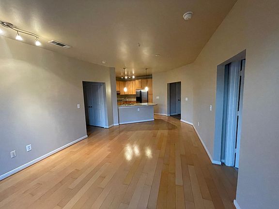 4th image of 505 Jackson Hill St APT 209