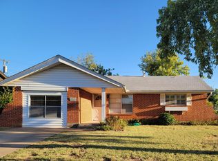 701 W Main St, Moore, OK 73160