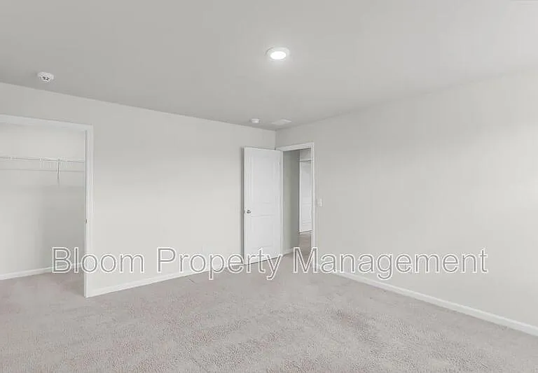 502 Lake Ridge Blvd — Photo 27