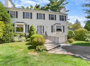 51 Indian Field Rd, Greenwich, CT 06830