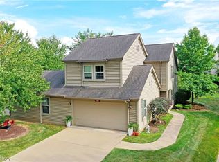 263 Springbrook Dr NE #2, Warren, OH 44484