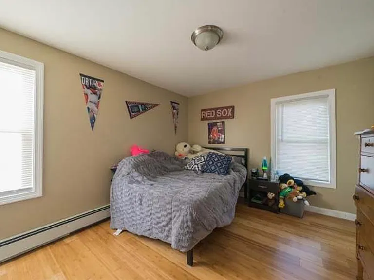 224 Pool St #2 — Photo 10