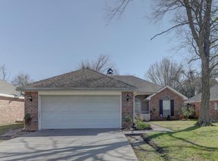 201 Bismark Dr, Broussard, LA 70518