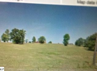 897 Peachtree Rd, Chesnee, SC 29323