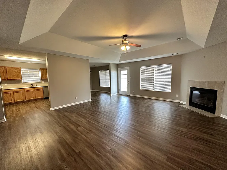 2517 Tyvola Ct — Photo 6