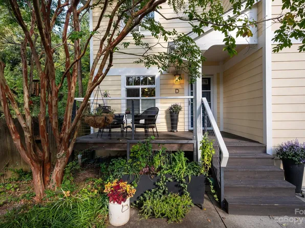 39 Clyde St APT D, Asheville, NC 28801