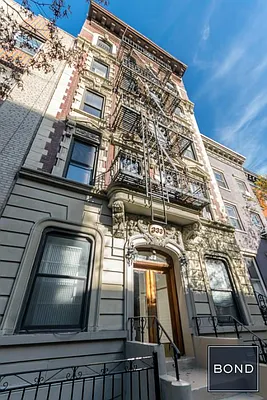 Rented by Bond New York | media 11