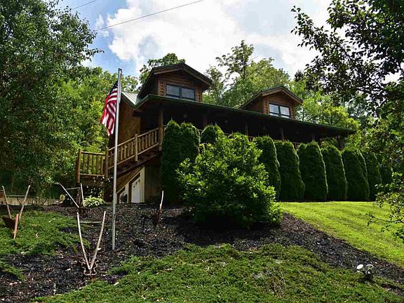 2nd image of 4303 Easton Ln
