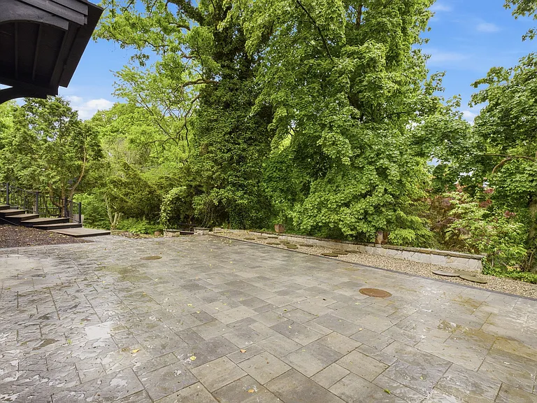 1 Tulip Tree Ln — Photo 7