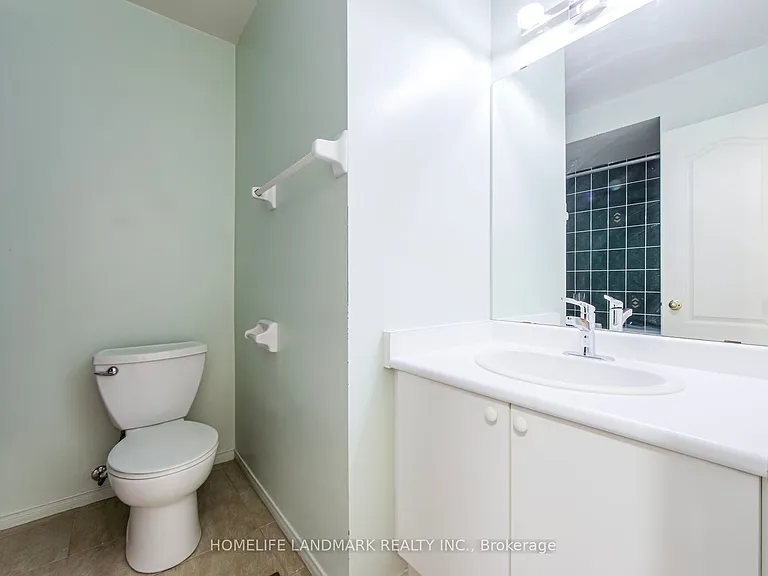 25 Warner Ave — Photo 28