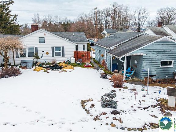 4th image of 100 Ridge Rd