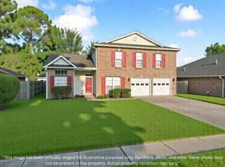 1701 Rivertree Ct, New Orleans, LA 70131