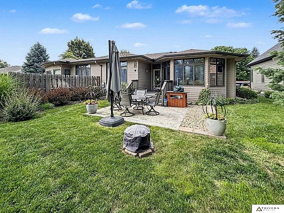 5th image of 2948 Park Place Dr