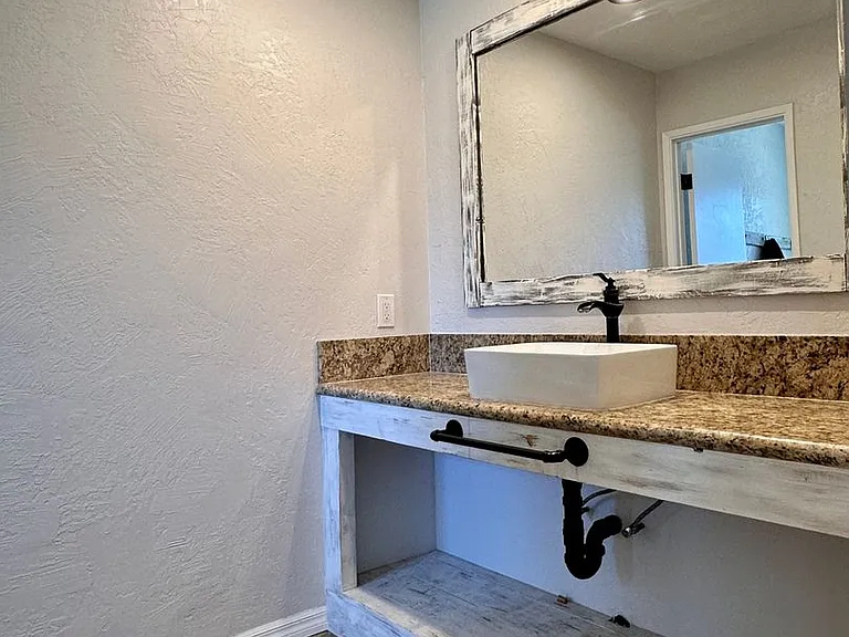 224 Larkspur St — Photo 24