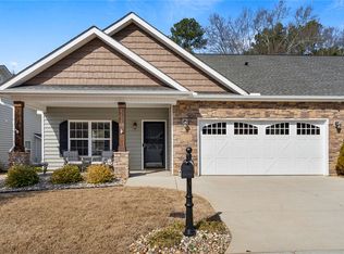 63 Hillsborough Dr, Anderson, SC 29621