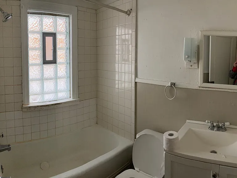 21 Clay St #3 — Photo 8
