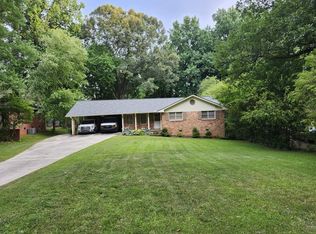 2394 Ridgeway Dr, Doraville, GA 30360