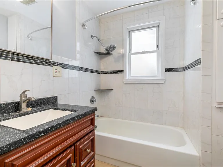335 Salem St #2 — Photo 6