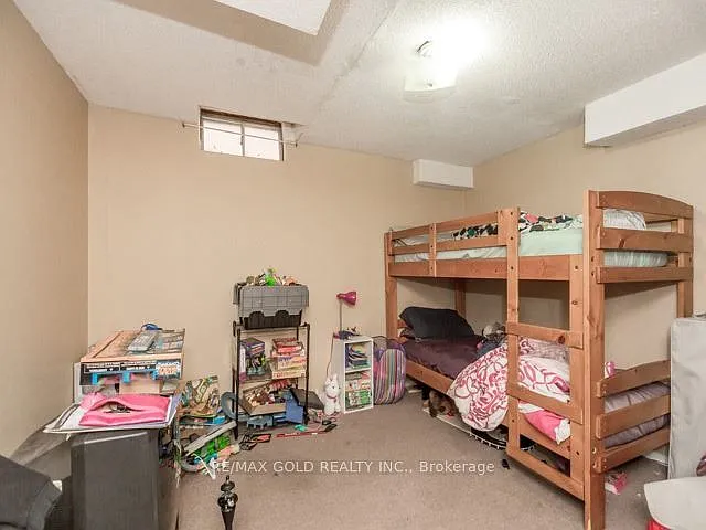 110 Sunforest Dr #BASEMENT — Photo 4