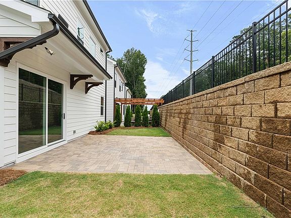 7th image of this home