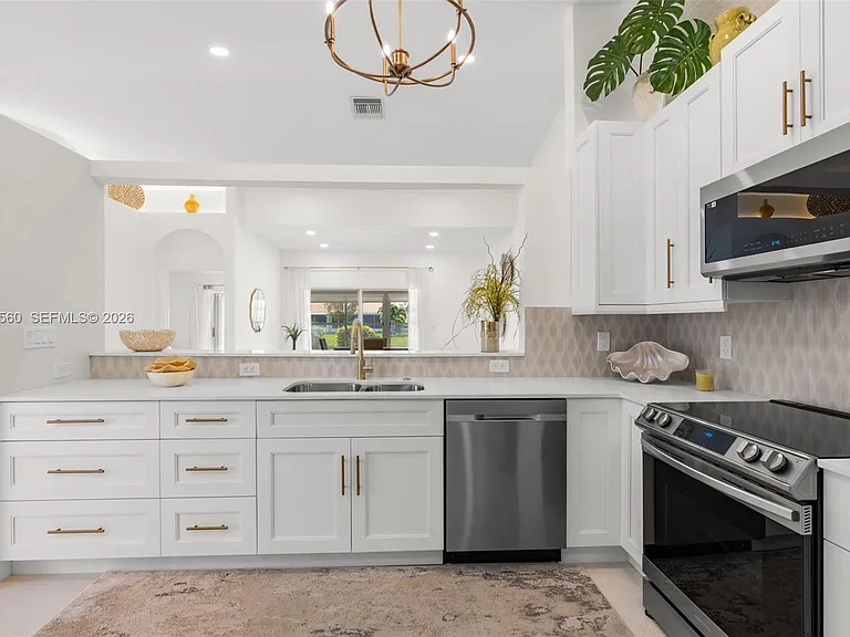 15465 Lake Magnolia Pl — Photo 30