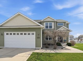 18385 Candace Dr, Lowell, IN 46356