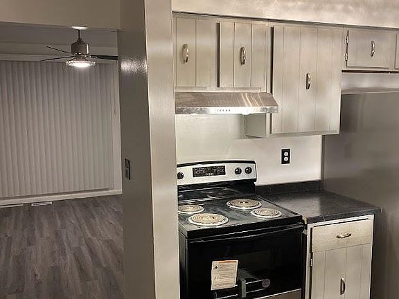 2nd image of 3007 Benchwood Dr #3007