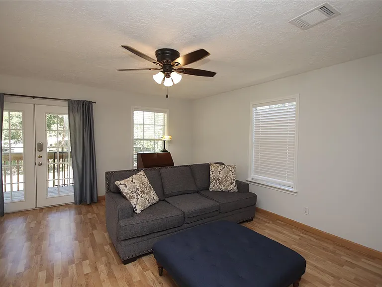 30208 E Geneva Dr — Photo 16