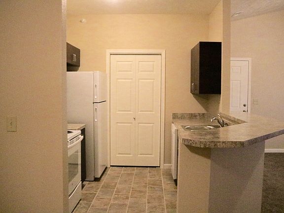 3rd image of 1714 Avenue E