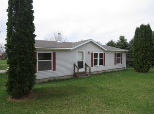 705 N Main St, Avilla, IN 46710