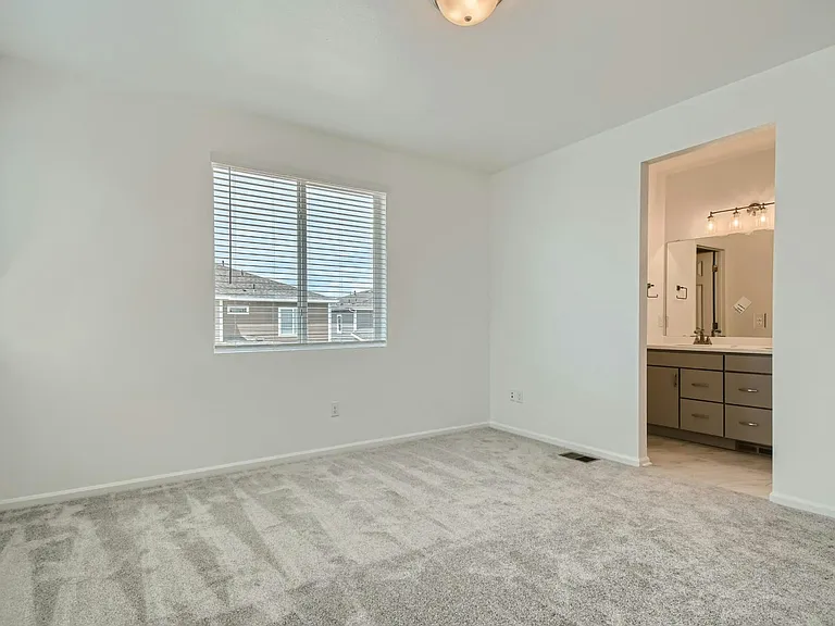 9671 Truckee St — Photo 14