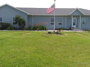 7054 Dreamr Ct, Platteville, WI 53818