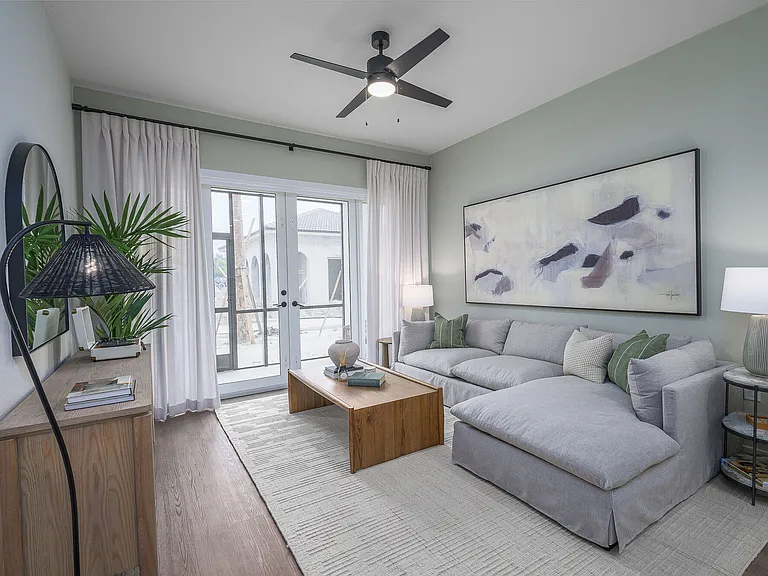 Fiori Apartments — Photo 12