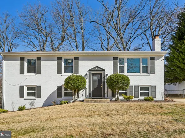 605 Bonnie Meadow Ln, Fort Washington, MD 20744