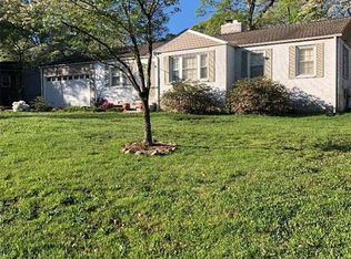 12 Forest Dr, Lexington, NC 27292