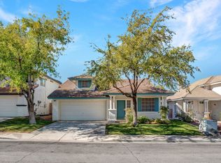 2052 Smoketree Village Cir, Henderson, NV 89012