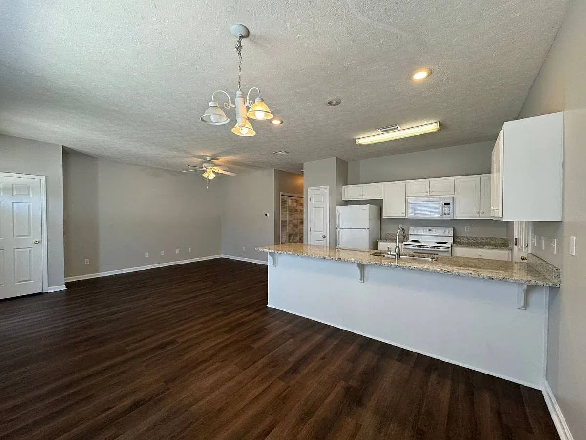 1405 E 14th St #1 in Lynn Haven, FL 32444 — Photo 3
