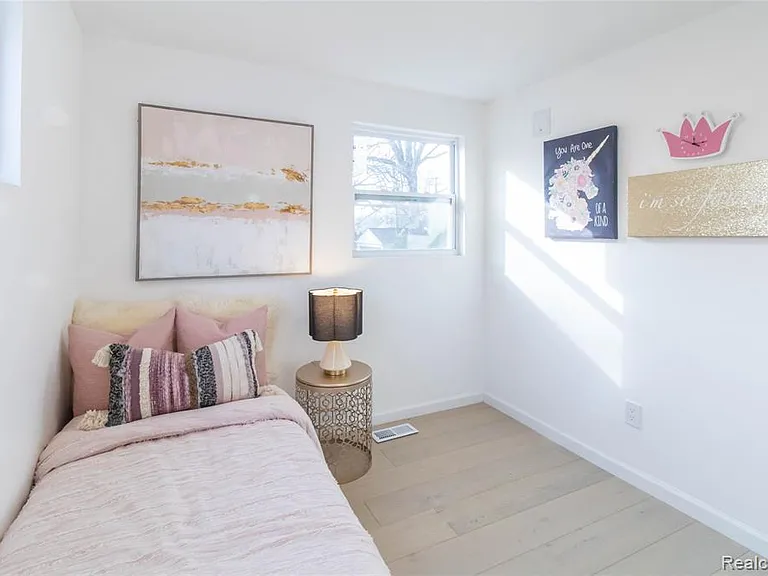1326 Mohawk Ave — Photo 22