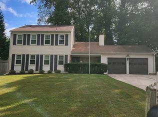 16924 Briardale Rd, Rockville, MD 20855