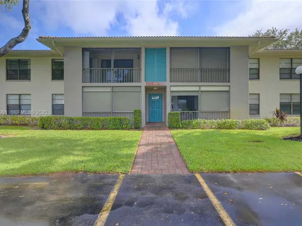 9965 Pineapple Tree Dr APT 203, Boynton Beach, FL 33436