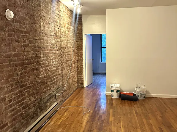 520 East 88th Street image 1 of 7