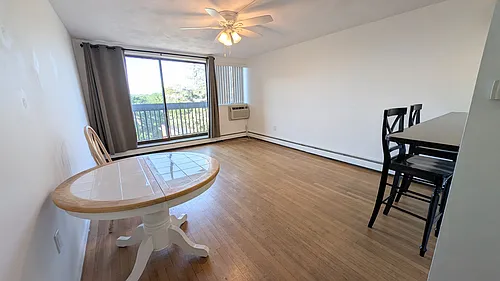 1643 Cambridge St #66 Photo 1