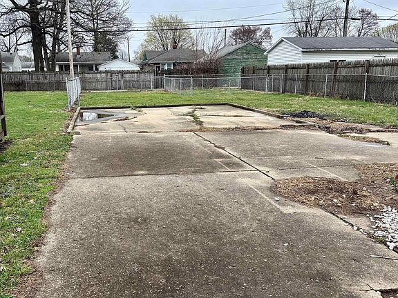 3rd image of 1702 N 20th St