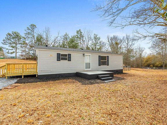 2nd image of 509 Little Mountain Rd