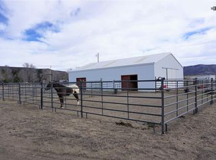 121 Jackson Ln, Raton, NM 87740