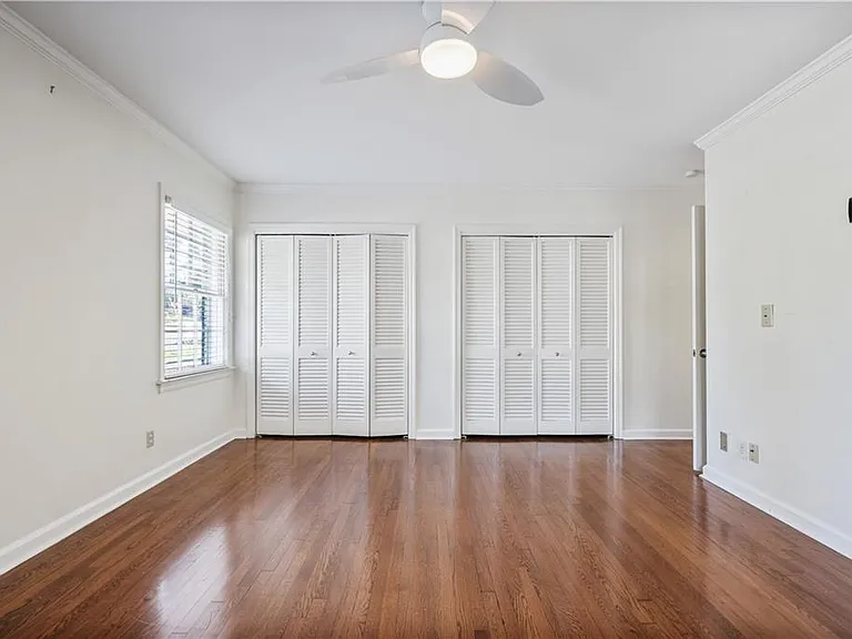 2509 Sharondale Dr NE — Photo 15